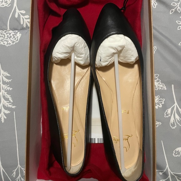 Size 40 Eloise flat Louboutin - Picture 6 of 6